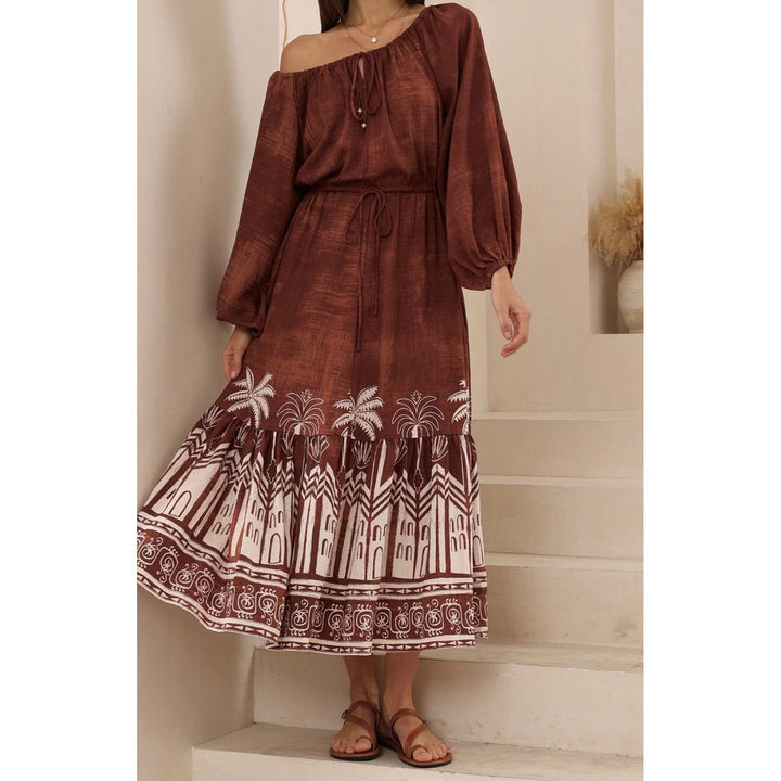 Palma Maxi Dress

Beautiful Chocolate Rayon Maxi dress with unique placement border print

Stunning with boots and layered up with a vest or chunky knit