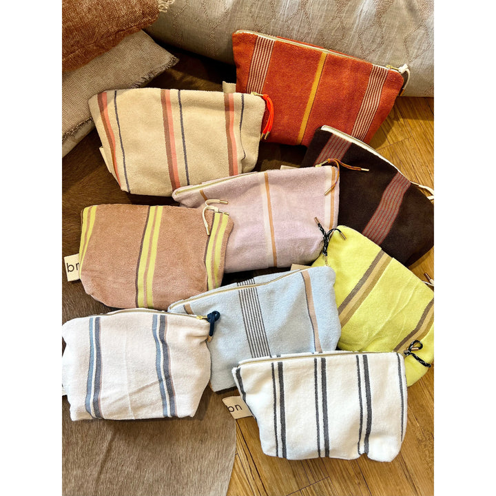 Towelling Pouch Bag

Købn values conscious and ethical production and is against excess waste and stock. Our pouches are made with excess Købn towelling and lined with Australian made cotton which is made from&nbsp; ethical, traceable &amp; lifecycle responsible supply chains. Each piece is made in Melbourne by the not-for profit social enterprise - the Social Studios - who create work and learning opportunities for Melbourne’s refugee and new migrant communities.&nbsp;