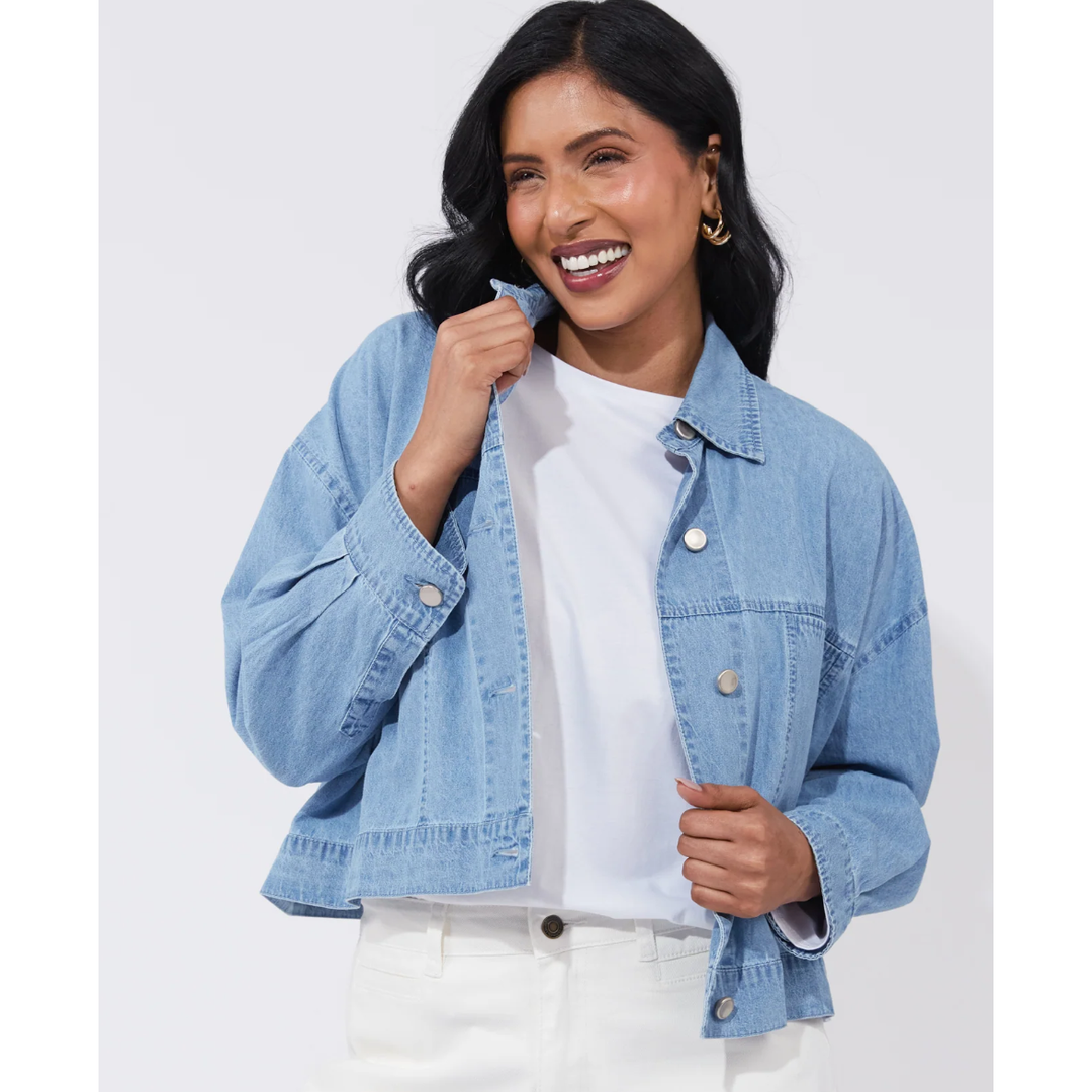 Austin Denim Crop Jacket

A crop denim jacket always has a place when styling , all seasons, all occasions and we are loving this years Austin shape.

Button front