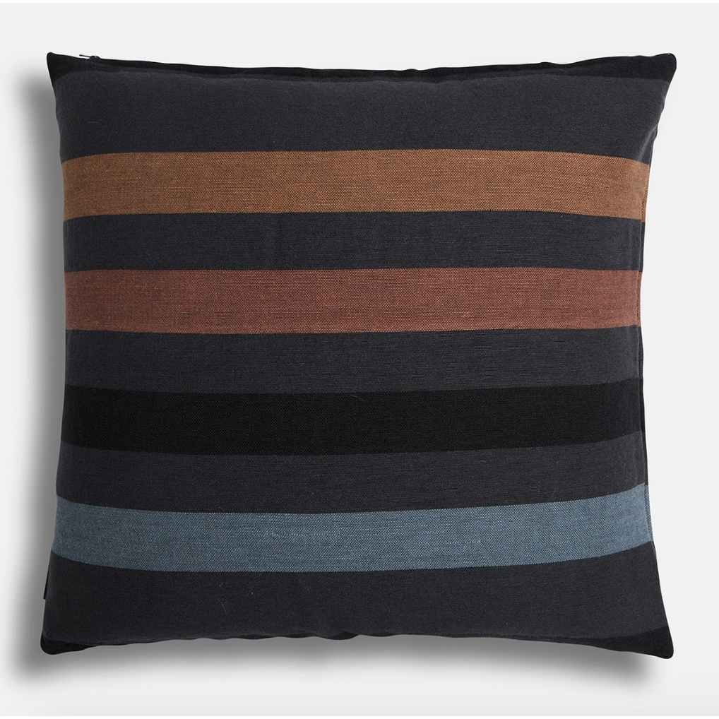 Sunday Morning Cushion -Black 60x60cm

Kick back with the Sunday Morning Cushion in Black. This one’s got retro camp vibes written all over it, with a hint of 70s nostalgia that feels right at home in a cozy wood cabin. Pair it with deep, dusky tones and the warm glow of a smouldering campfire for a space that invites you to unwind and stay a while.