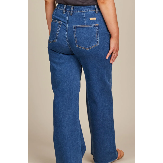 Tate Denim Pants

Say hello to your new favourite denim jeans! The Tate Denim is guaranteed to make an impression - with a classic wide-leg silhouette and a mid-rise fit, these denim jeans provide an effortless look that will complement any outfit. It features a button and zip closure with pockets and a raw edge ready for any occasion. Style it with a tank, cape and glam accessories for cocktails with the girls or a soft knit and sneakers while you run errands.