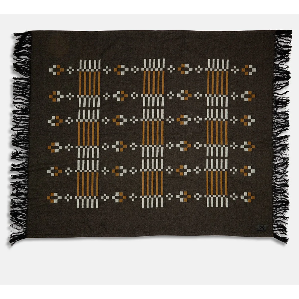 The Alpine Retreat Throw is for slow mornings, chilly nights, and weekends off the grid. Woven from thick cotton jacquard, this throw is the right amount of cosy. Perfect for road trips or spread out for a picnic, or chuck it over your shoulders when the temperature drops. It’s not just a blanket -it’s the kind of throw that comes along for the ride.