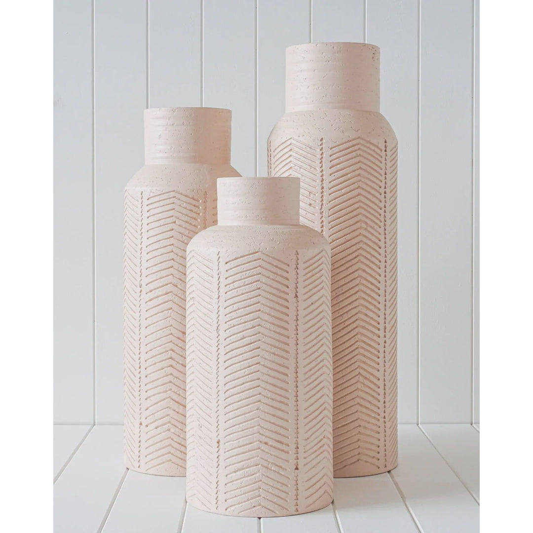 Kara Vase